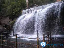 Suruli Falls In Theni