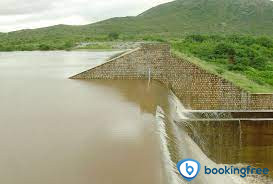Shanmuganathi Dam In Theni