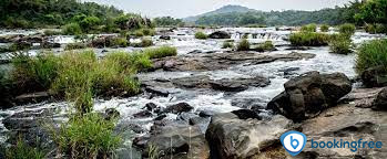 Paniyeli Poru Waterfalls   IN   KOCHI